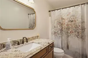 24 Collwood Ct, Greensboro, NC 27409 - Photo 21