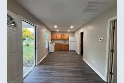 2605 Textile Drive, Greensboro, NC 27405 - Photo 7