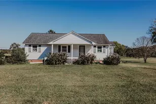 477 Pleasant Acre Dr, Mocksville, NC 27028 - Photo 1