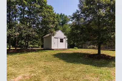 8008 Daltonshire Drive, Oak Ridge, NC 27310 - Photo 31