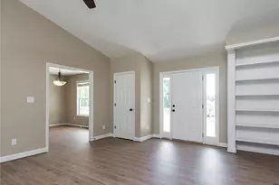 8008 Daltonshire Dr, Oak Ridge, NC 27310 - Photo 7