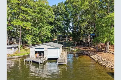 1041 Emerald Shores, Mount Gilead, NC 27306 - Photo 3