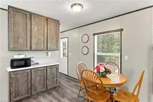 10444 Park Springs Rd, Ruffin, NC 27326 - Photo 9