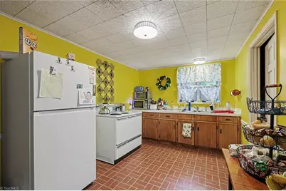 12 Lodge Drive, Thomasville, NC 27360 - Photo 25