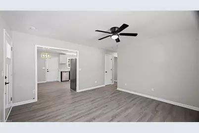 702 Shirley Lane, Greensboro, NC 27401 - Photo 5
