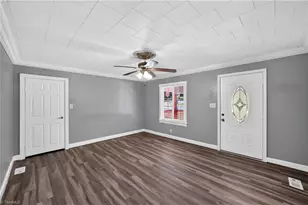 601 Martha Pl, High Point, NC 27263 - Photo 9