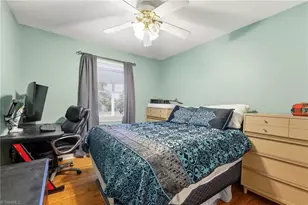 5710 Friendswood Dr, Greensboro, NC 27409 - Photo 9