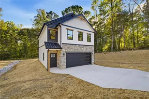 306 Lily Dr, Kernersville, NC 27284 - Photo 3