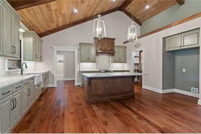 113 Stonecroft Road, Mount Airy, NC 27030 - Photo 9