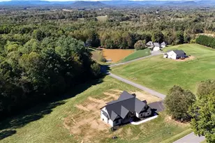 113 Stonecroft Rd, Mount Airy, NC 27030 - Photo 45