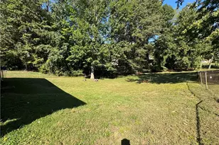 5707 Antietam Dr, Winston-Salem, NC 27106 - Photo 9