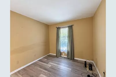 5707 Antietam Drive, Winston-Salem, NC 27106 - Photo 3