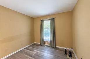 5707 Antietam Dr, Winston-Salem, NC 27106 - Photo 3