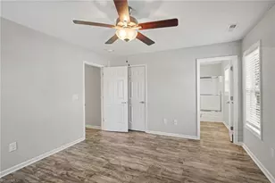 1940 Cedar Ridge Ln, Winston-Salem, NC 27127 - Photo 11