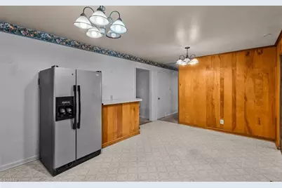 1505 Woodbriar Avenue, Greensboro, NC 27405 - Photo 15