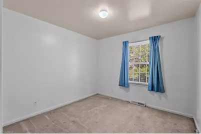 1505 Woodbriar Avenue, Greensboro, NC 27405 - Photo 29