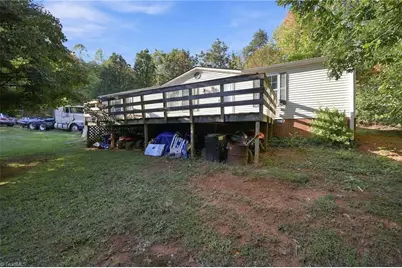 3921 S Nc Highway 8, Walnut Cove, NC 27052 - Photo 3