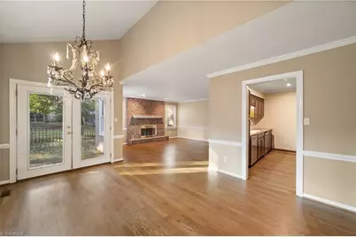 4564 Fernhaven Circle, Winston-Salem, NC 27104 - Photo 11