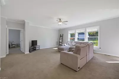 1418 Vernon Road, Reidsville, NC 27320 - Photo 11