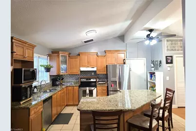 119 Ridgeway Road, Thomasville, NC 27360 - Photo 15