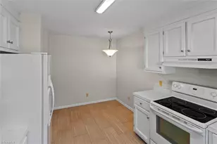 120 Greenbriar St, Mount Airy, NC 27030 - Photo 7