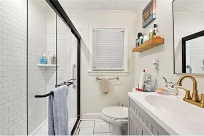 517 Pine Street, Graham, NC 27253 - Photo 23