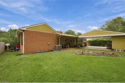 517 Pine Street, Graham, NC 27253 - Photo 35