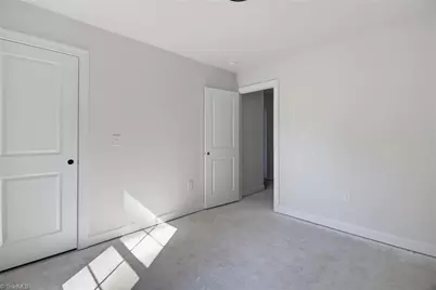 811 W Swannanoa Avenue, Liberty, NC 27298 - Photo 23