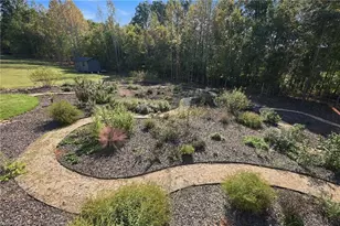 1422 Reading Ct, Burlington, NC 27217 - Photo 31