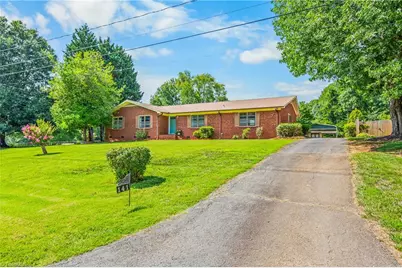 141 Pinelawn Drive, Kernersville, NC 27284 - Photo 7