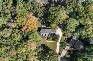 802 Kingston Dr, High Point, NC 27262 - Photo 7