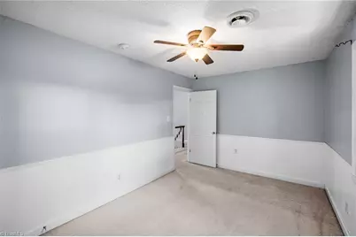 802 Kingston Drive, High Point, NC 27262 - Photo 39