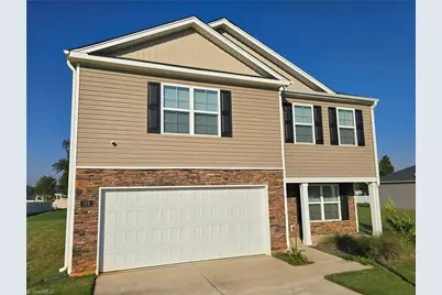 164 Bunting Drive, Lexington, NC 27295 - Photo 1