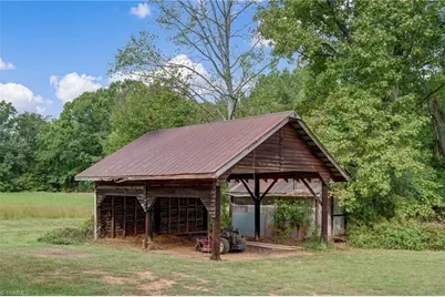 1081 Nc Highway 87, Reidsville, NC 27320 - Photo 43