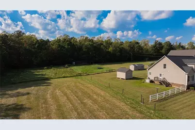 4561 Shelton Country Road, Liberty, NC 27298 - Photo 43