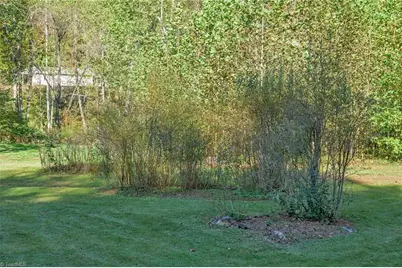 9472 N Old Nc Highway 16, Millers Creek, NC 28651 - Photo 33