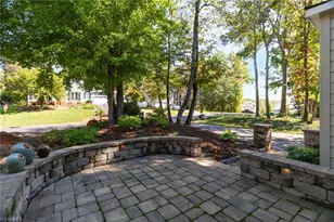 7590 Benwicke Ct, Pfafftown, NC 27040 - Photo 5