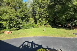 5721 Nylon Dr, Winston-Salem, NC 27105 - Photo 23