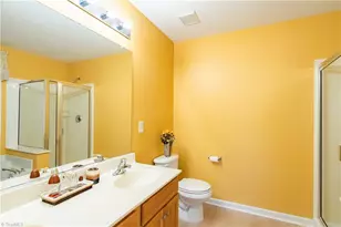 3809 Parkway Vista Rd, Greensboro, NC 27409 - Photo 27