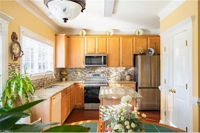 3809 Parkway Vista Road, Greensboro, NC 27409 - Photo 15
