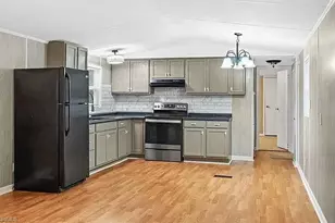6771 Ridgewood Ct, Trinity, NC 27370 - Photo 3