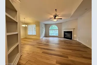 5012 Lawndale Drive #L, Greensboro, NC 27455 - Photo 11