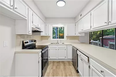 3299 Whitaker Court NW, Winston-Salem, NC 27106 - Photo 5