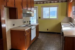 1811 Gwyn St, Mount Airy, NC 27030 - Photo 13