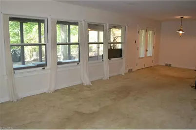 208 Hillcrest Drive, Madison, NC 27025 - Photo 21