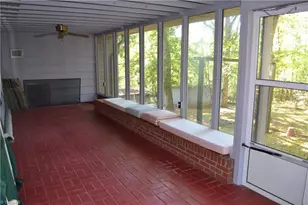 208 Hillcrest Dr, Madison, NC 27025 - Photo 23
