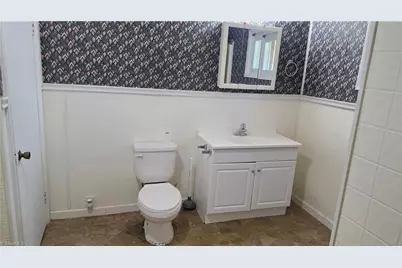 1812 W Lexington Avenue, High Point, NC 27262 - Photo 17