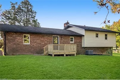 5785 Gumtree Road, Winston-Salem, NC 27107 - Photo 15