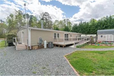1007 High Rock Shores Drive, Lexington, NC 27292 - Photo 39
