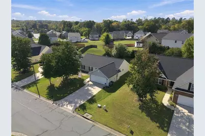 2619 Pepperstone Drive, Graham, NC 27253 - Photo 31